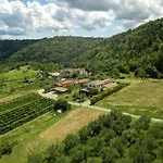 Vila Dol *