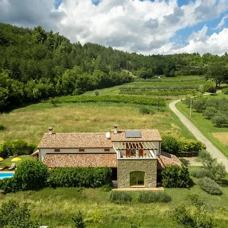 Dol Villa *