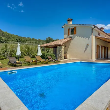 Dol Villa Buzet