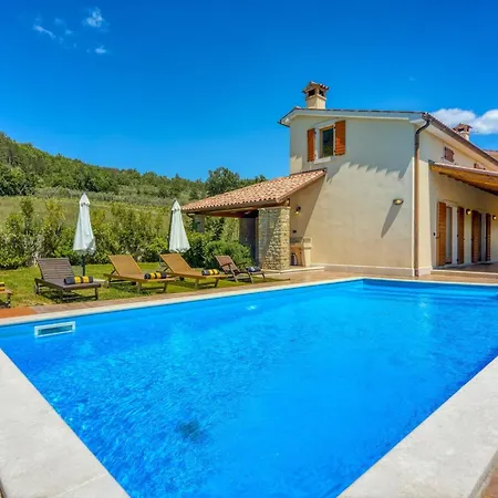 Dol Villa Buzet